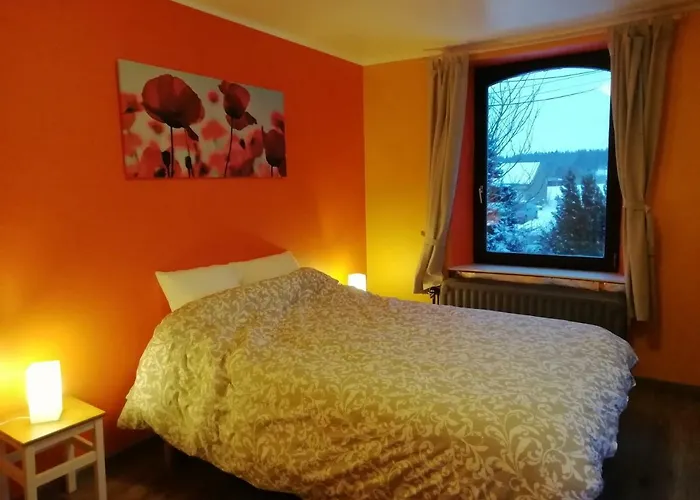 بيت للعطل Au Bord De L'eau باستونيا