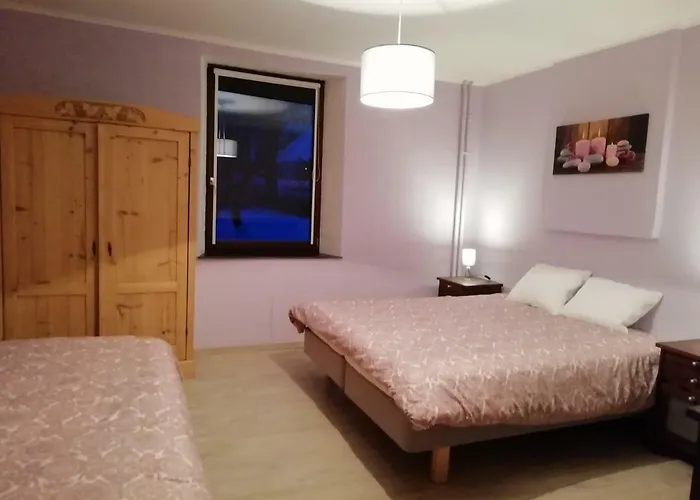 بيت للعطل Au Bord De L'eau